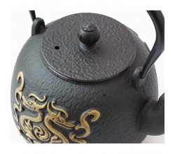 Чайник чугунный тецубин с ситом "Два дракона" 1200 мл